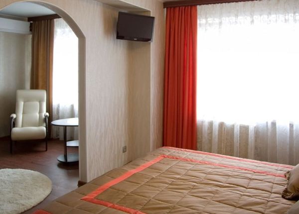 gostinica_zarya6_600_430_jpg_5_80.jpg